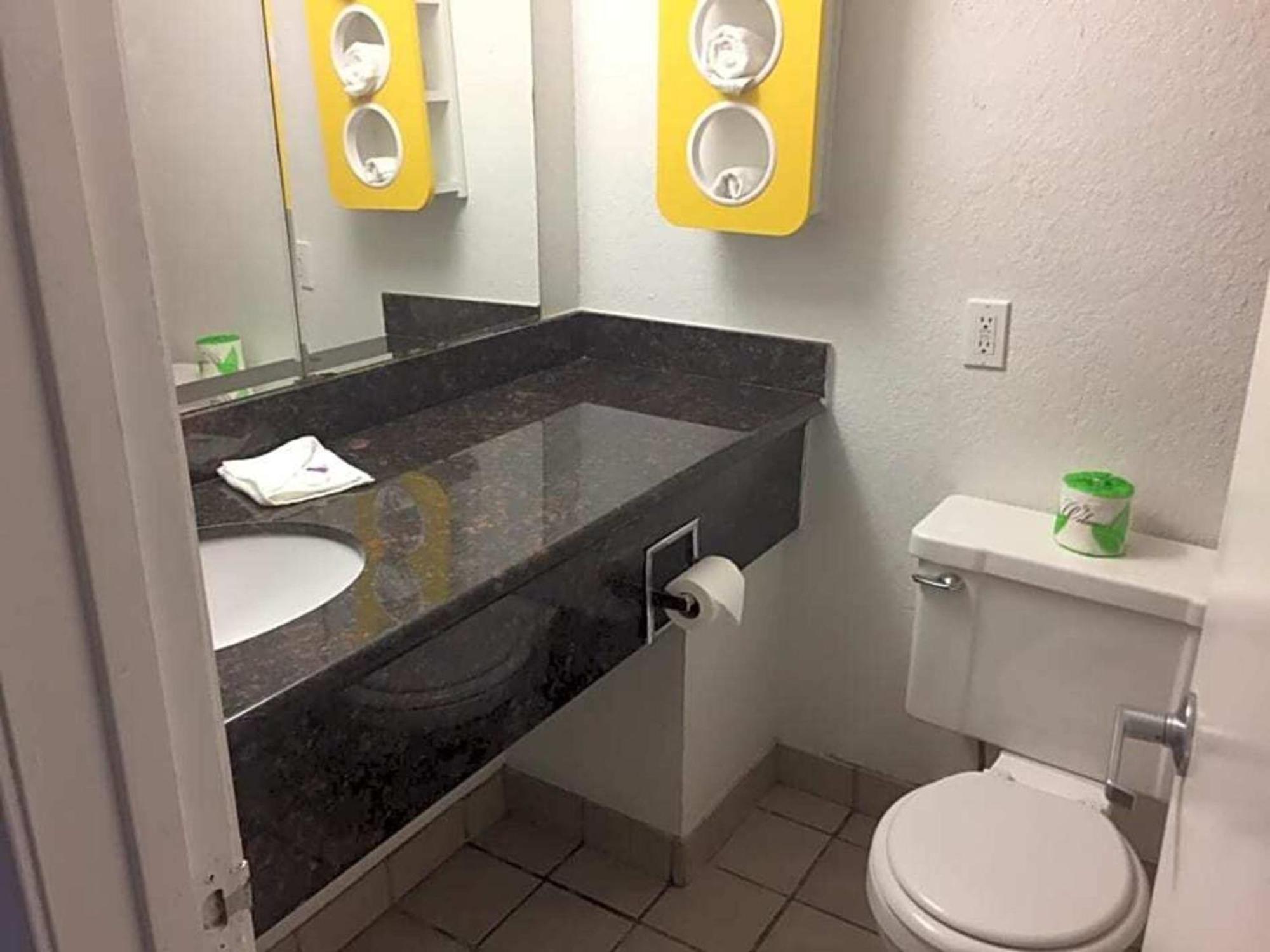 Motel 6-Waco, Tx Εξωτερικό φωτογραφία