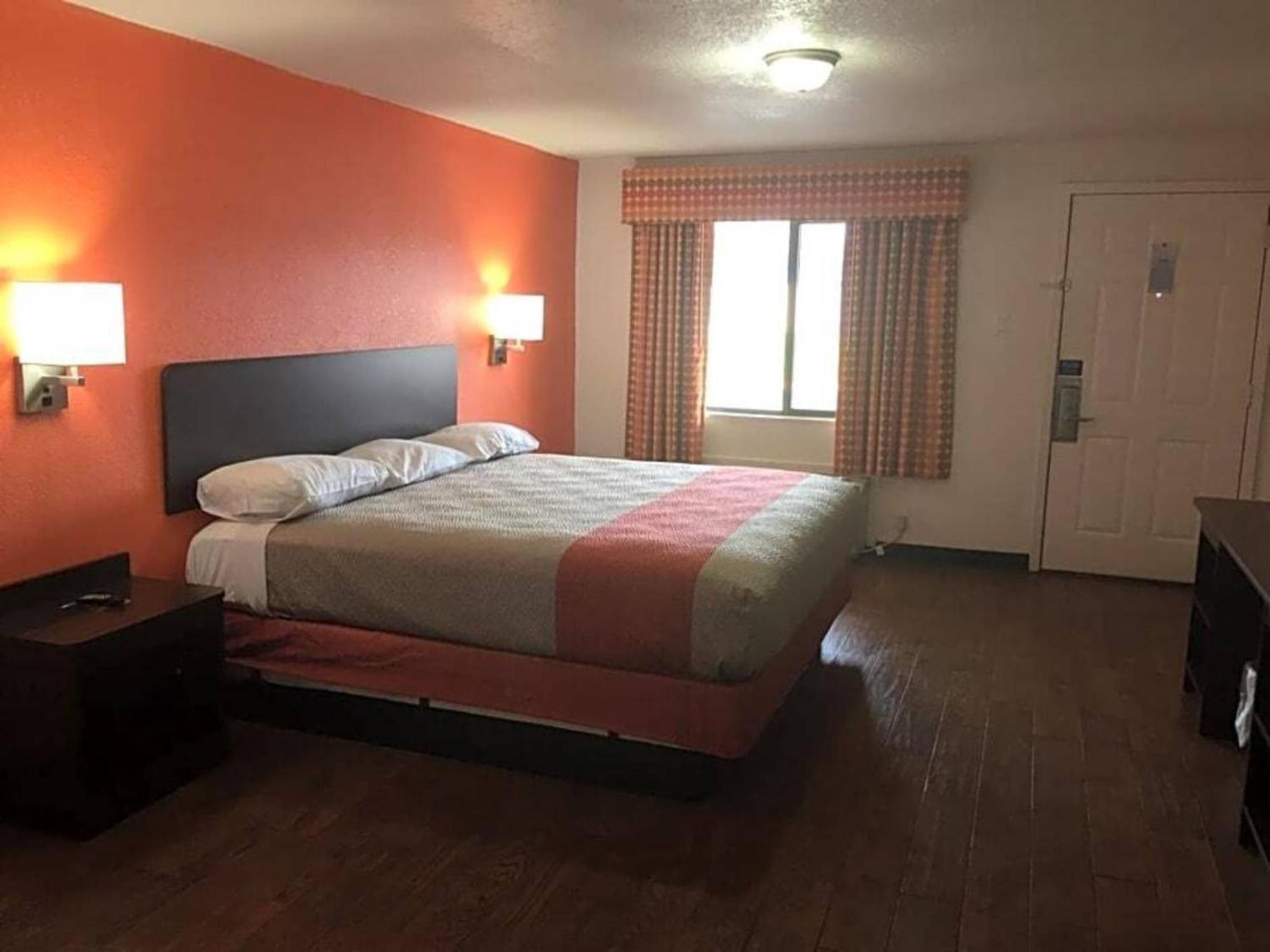 Motel 6-Waco, Tx Εξωτερικό φωτογραφία