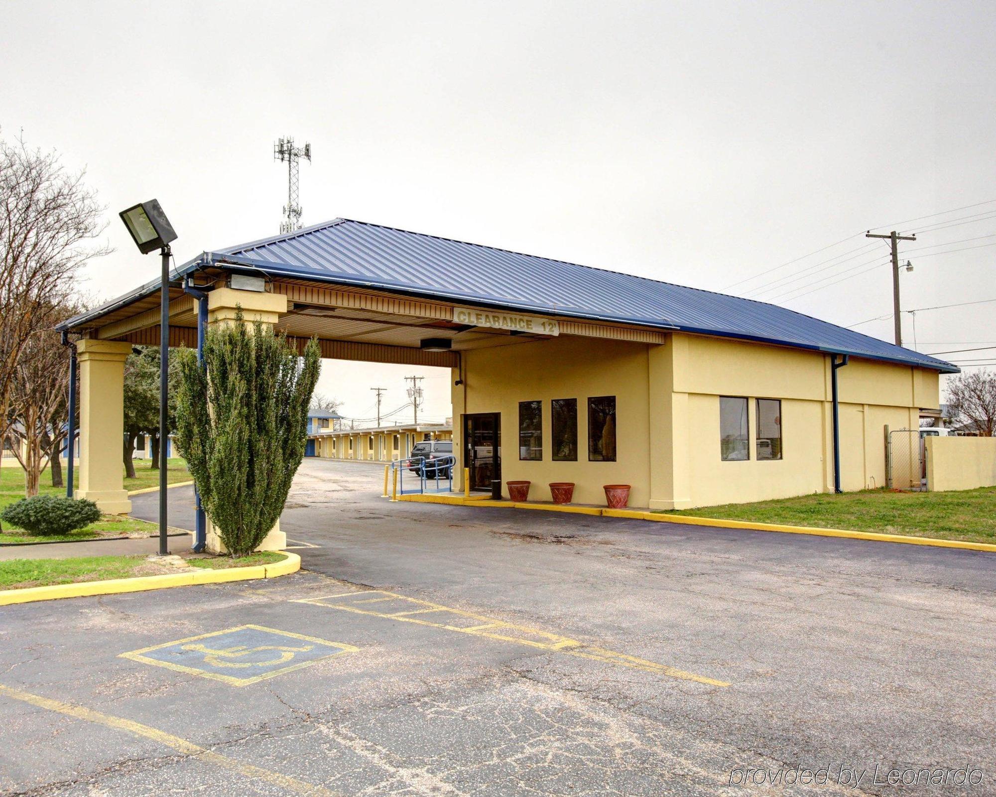 Motel 6-Waco, Tx Εξωτερικό φωτογραφία
